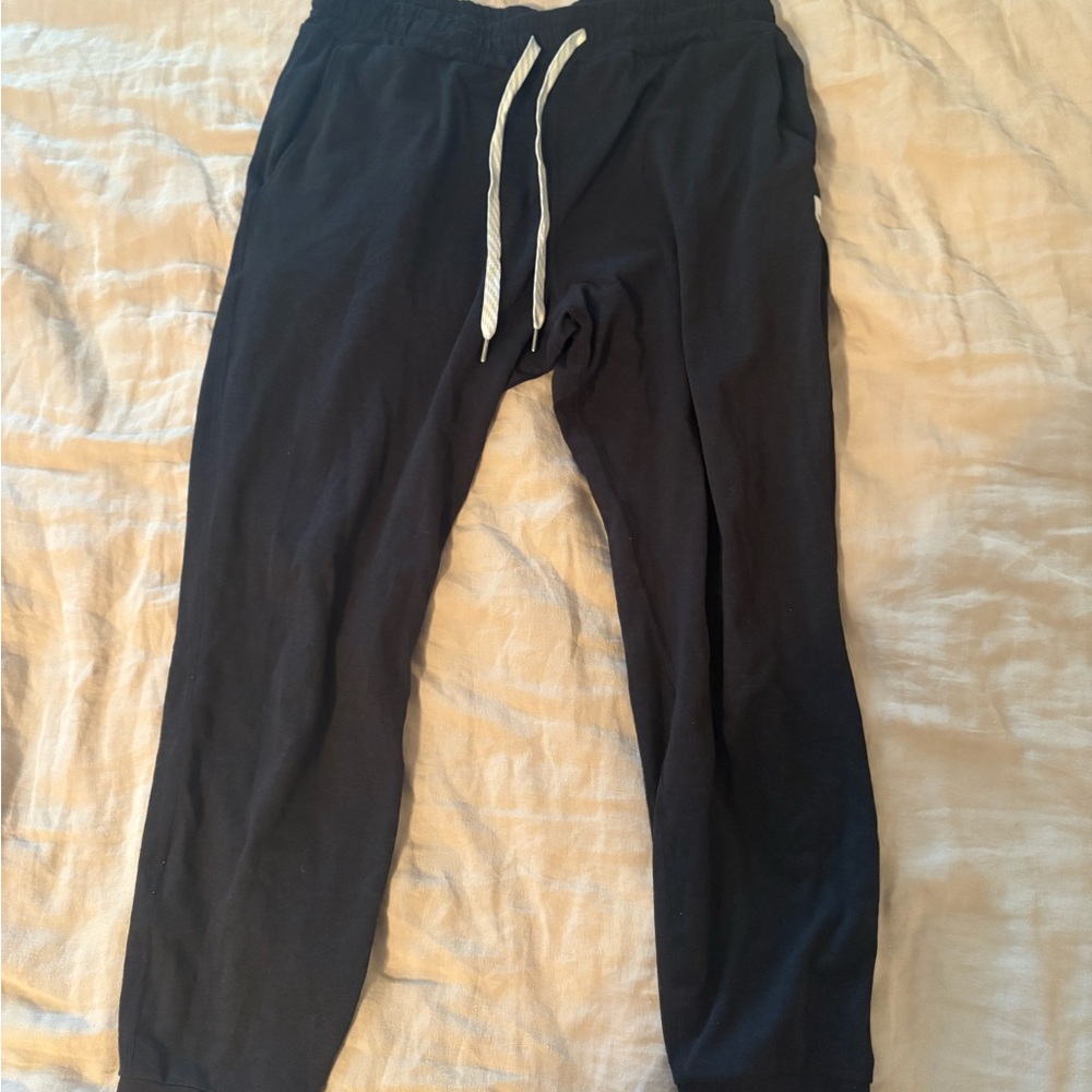 Vuori Performance Navy Joggers